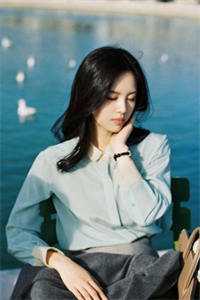 满门抄斩后，纸片人重生杀疯了李芷屏儿无删减+无广告
